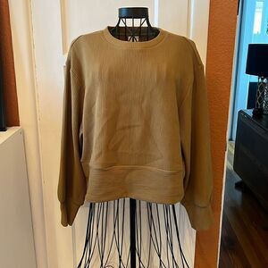 Varley Ribbed Pullover Sweatshirt in Camel/Tan